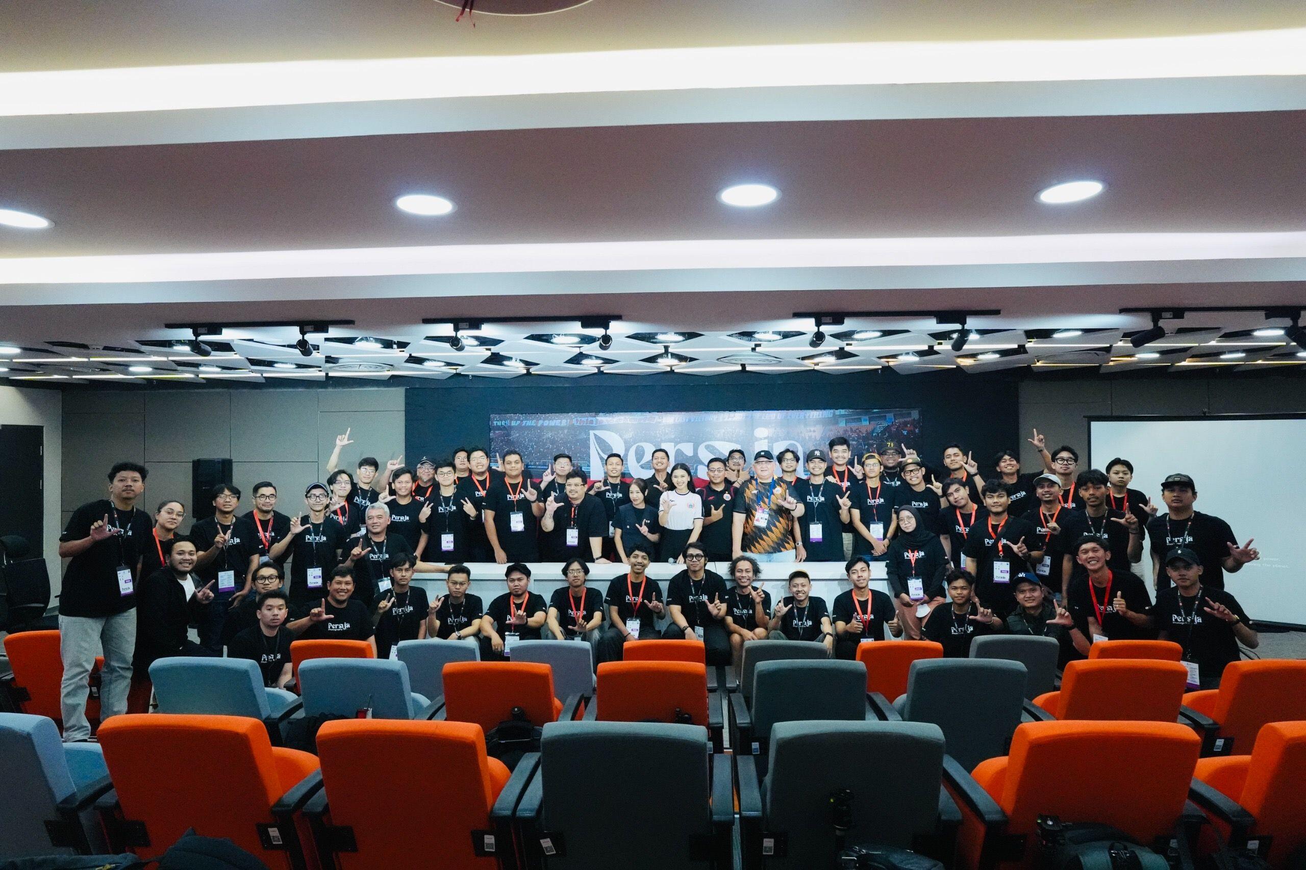 Persija Photoghraphy Workshop di Jakarta International Stadium (JIS), Jakarta, dalam penyelenggaraan pekan kelima Super League 2025-2026 pada 14 September 2025. (Media Persija Jakarta)