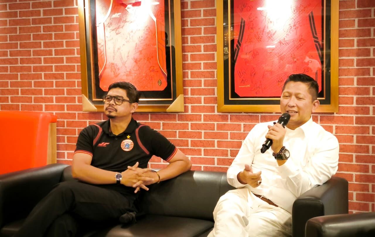 Bambang Pamungkas dan Mohamad Prapanca.jpg