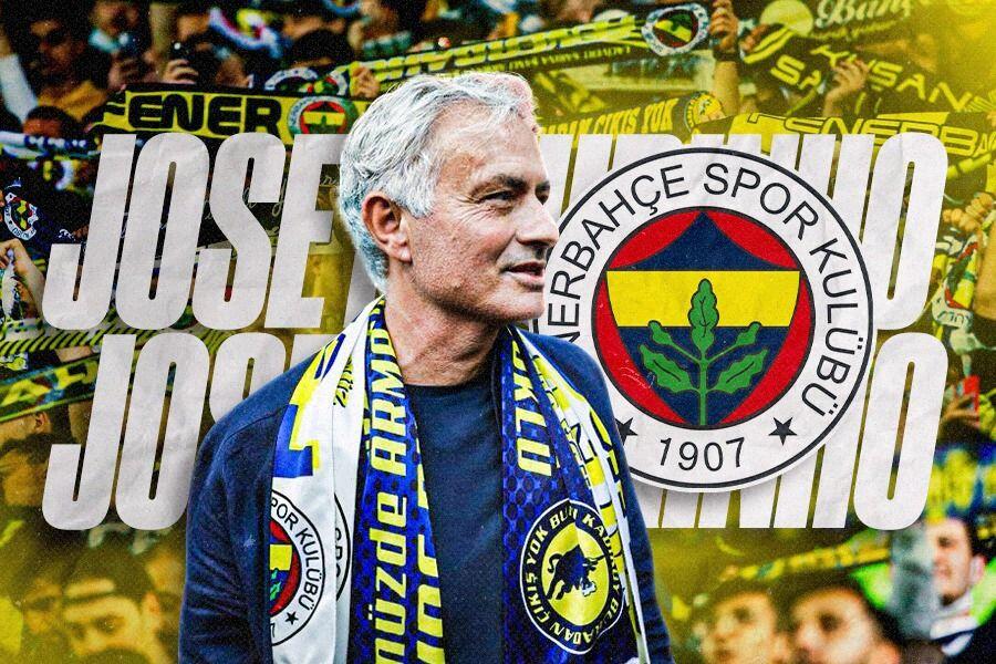 Jose Mourinho saat menjadi pelatih Fenerbahce. (Dede Sopatal Mauladi/Skor.id).