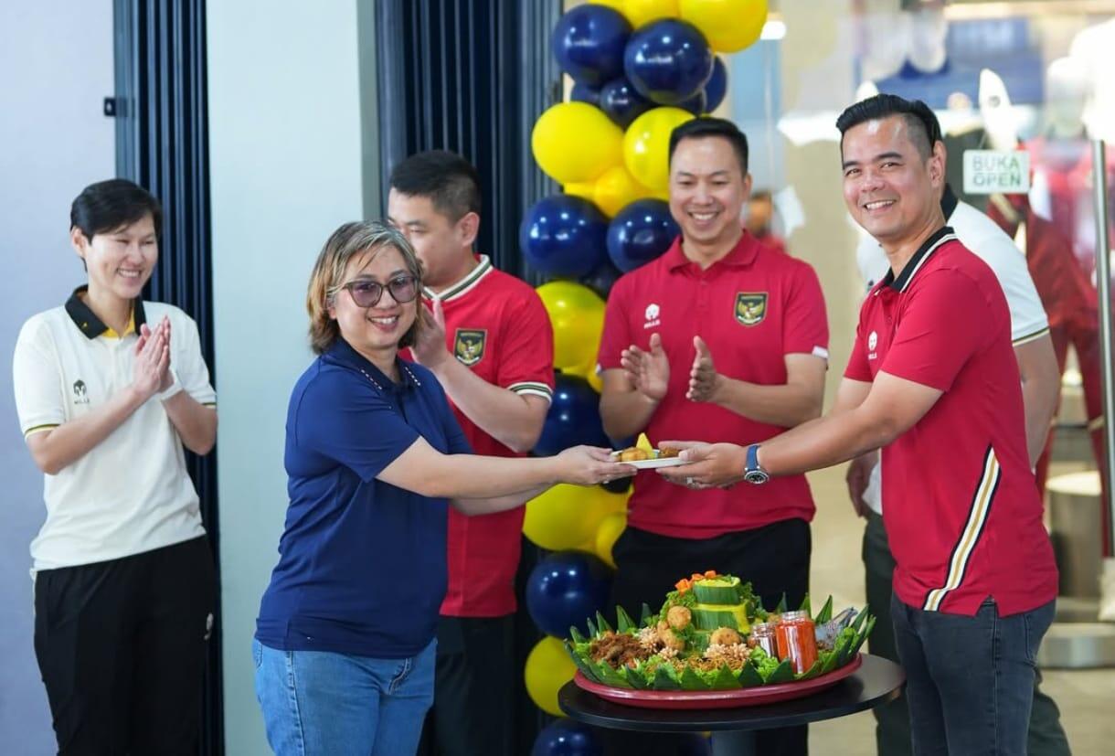 Mills resmikan toko ke-12.jpg