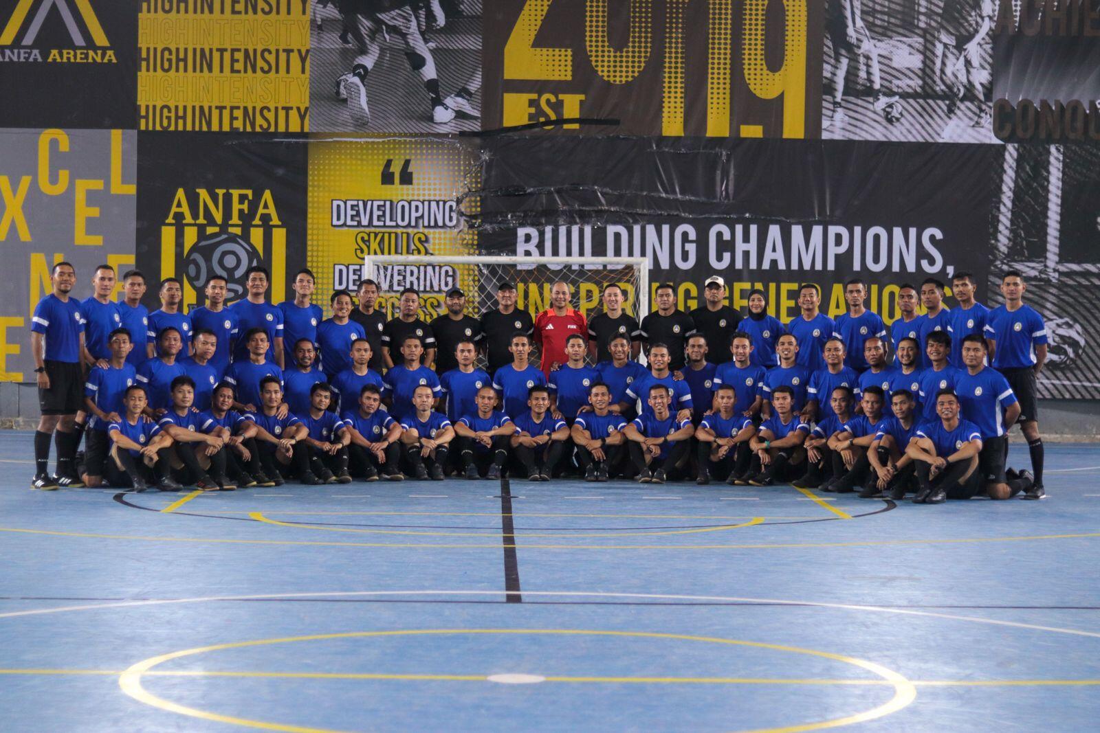 FFI didukung PSSI menggelar kursus Match Ofisial Futsal menuju Pro Futsal League 2025-2026 yang turut menghadirkan instruktur FIFA pada 24-28 Agustus 2025 di Jakarta. (Media FFI)