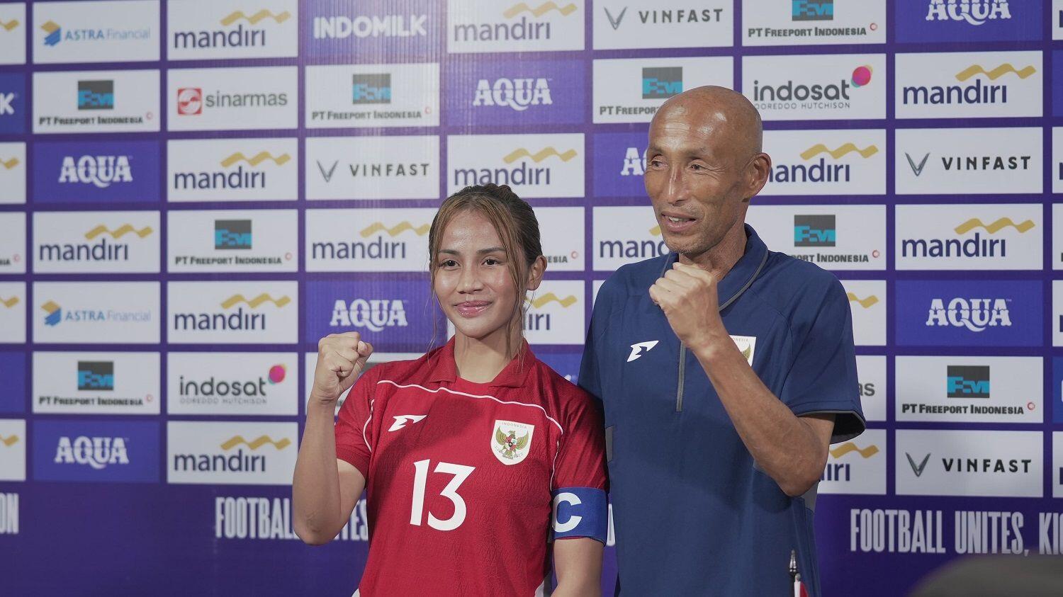 shafira ika - coach mochi