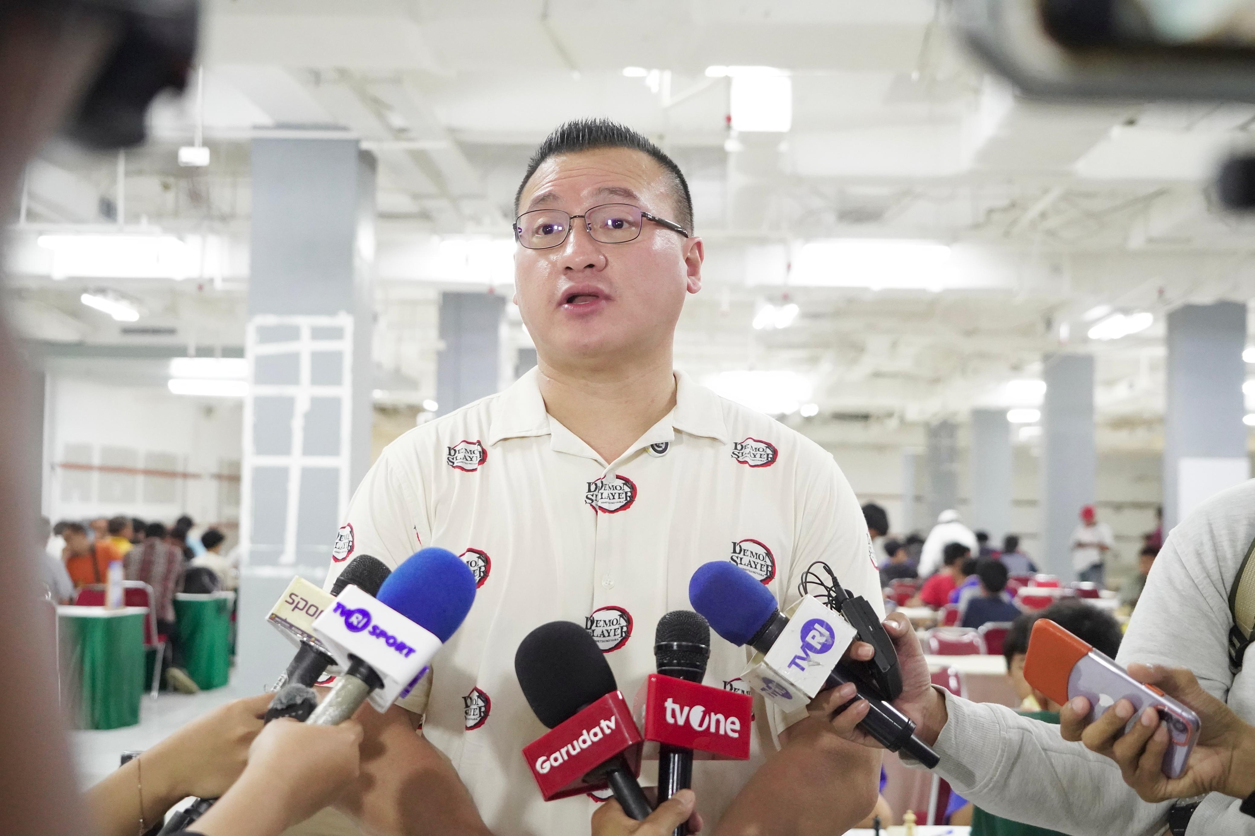 hardiyanto kenneth - doorstop kejurda