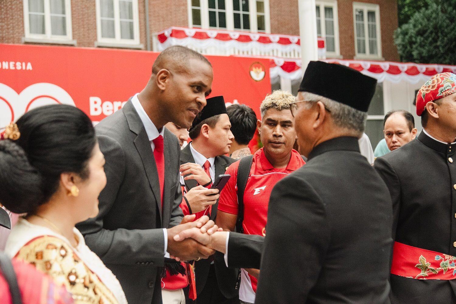 patick kluivert - upacara hut ri ke-80