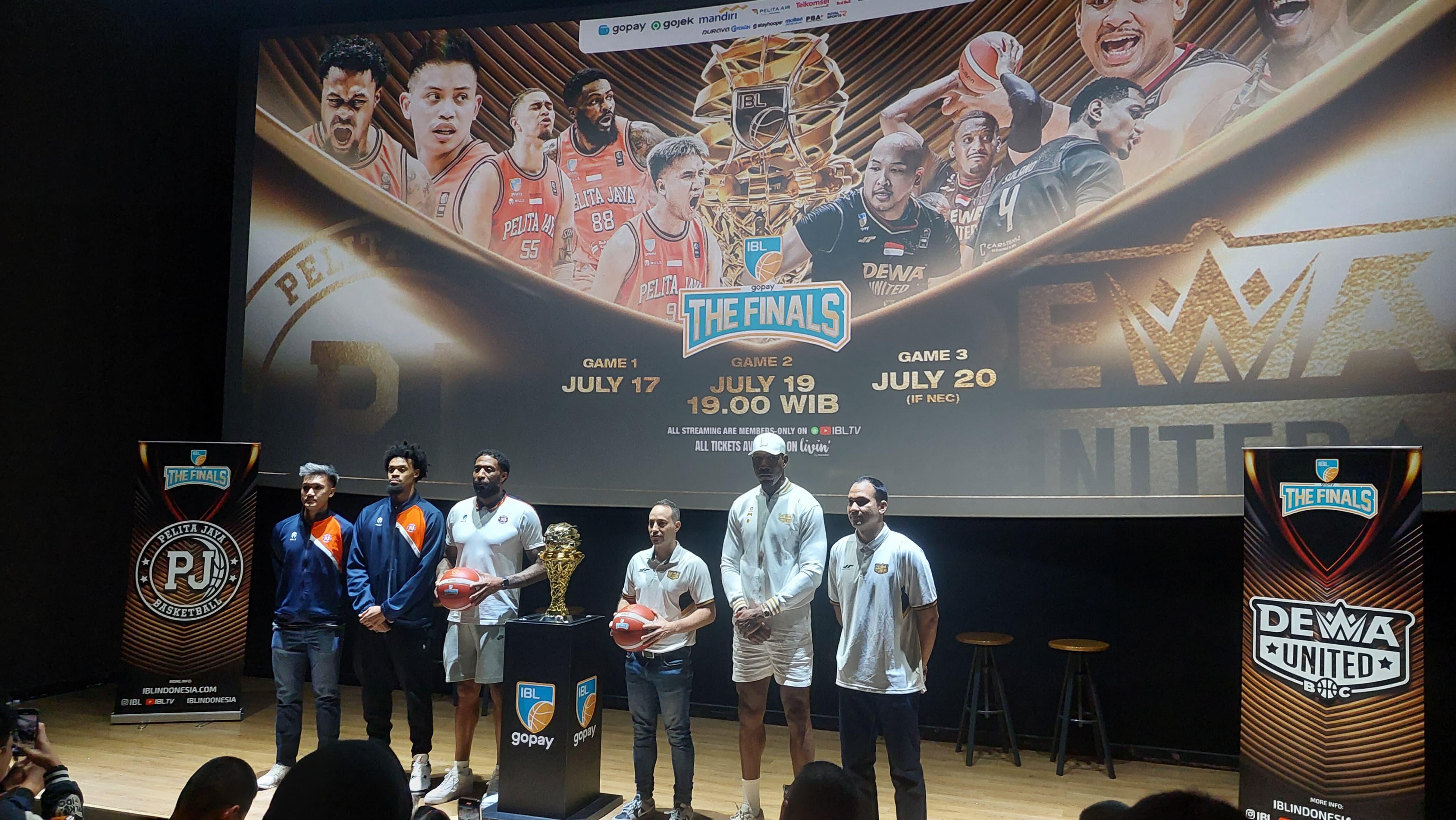 konferensi pers final ibl 2025